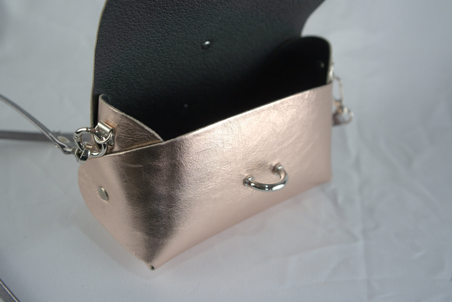 Mini bag con pellami pregiati