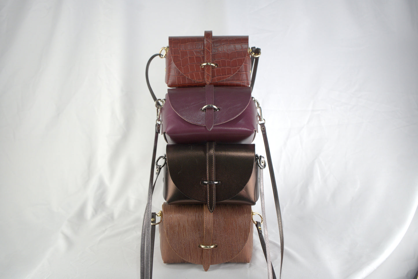 Mini bag con pellami pregiati