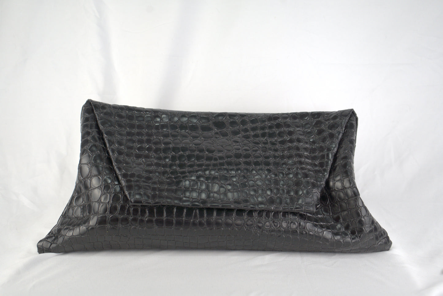 Pochette grande stampa caimano