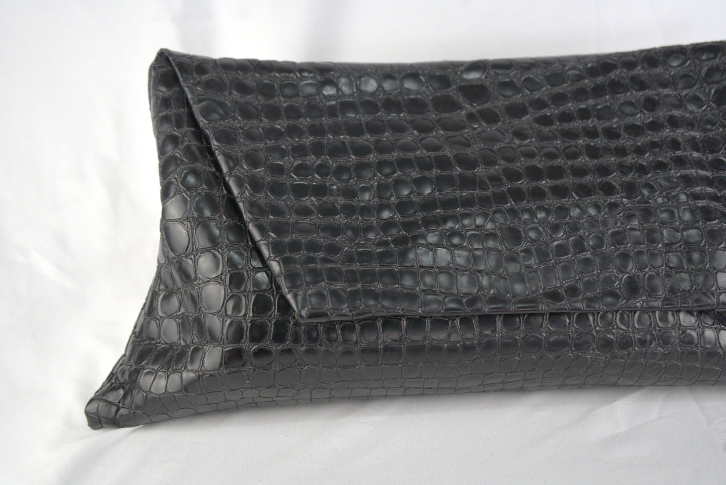 Pochette grande stampa caimano