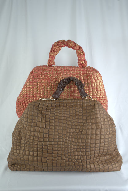 Borsa in pelle stampa caimano glitterata